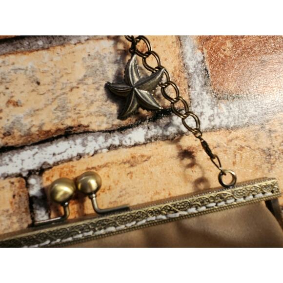 Vintage Brown Crewel Embroidered Handbag Purse - Removable Chain -- Ocean Theme - Picture 3 of 8